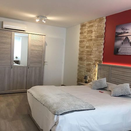 Hotel Terranostra Тараскон-сюр-Арьеж Экстерьер фото
