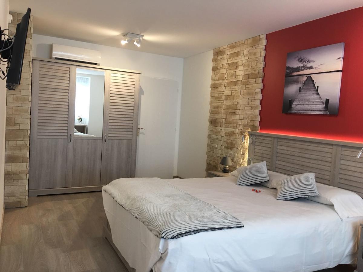 Hotel Terranostra Тараскон-сюр-Арьеж Экстерьер фото
